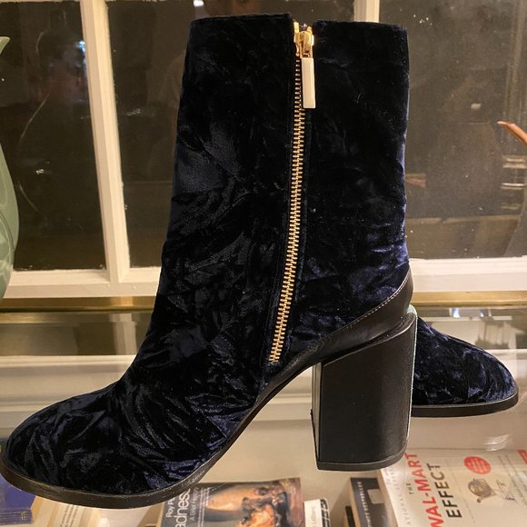 DEAR FRANCES - Blue Velvet Spirit Boots Worn Once - Picture 4 of 5